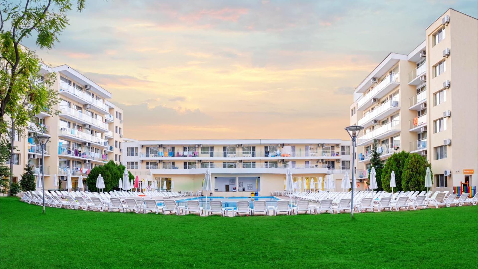 Garden Nevis Hotel Sunny Beach